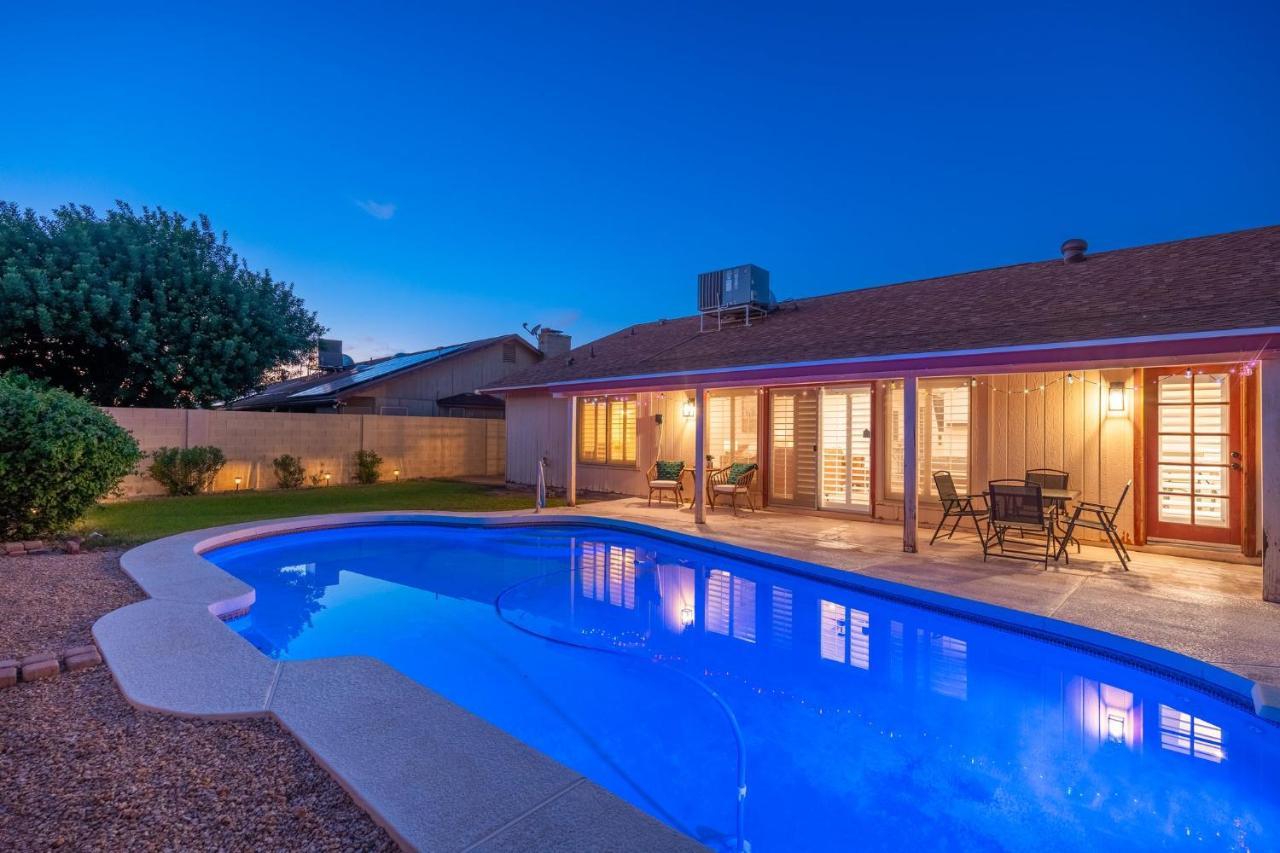 Large Pool With Diving Board, Remodeled 3Bdrm, Near State Farm Stdm And More! Пеория Экстерьер фото