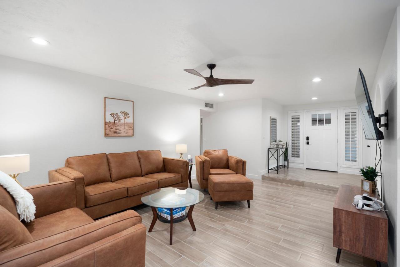 Large Pool With Diving Board, Remodeled 3Bdrm, Near State Farm Stdm And More! Пеория Экстерьер фото