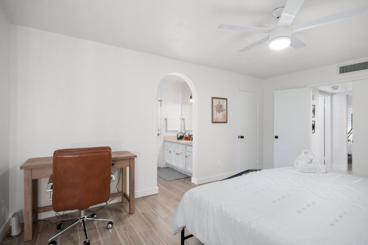 Large Pool With Diving Board, Remodeled 3Bdrm, Near State Farm Stdm And More! Пеория Экстерьер фото